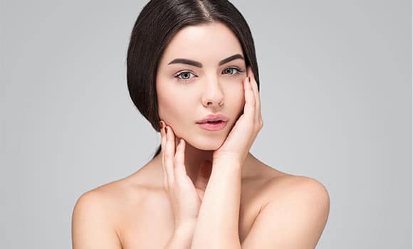 Dra. Marcela Verbena - Outros tratamentos - Implantes hormonais e protocolos de injetáveis e de reabilitação intestinal, entre muitos outros.